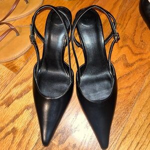 H&M Black kitten heels